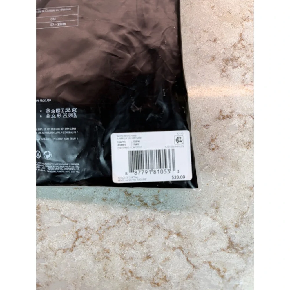 Nike Essential Youth Knee Pads Black Volleyball Dri-FIT Protective Gear NWT